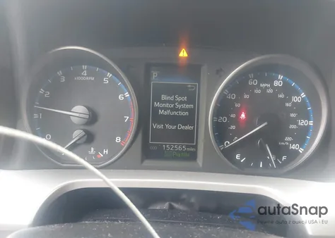 2017 Toyota Rav4 Xle z USA, uszkodzony, nr VIN JTMWFREV9HD104623